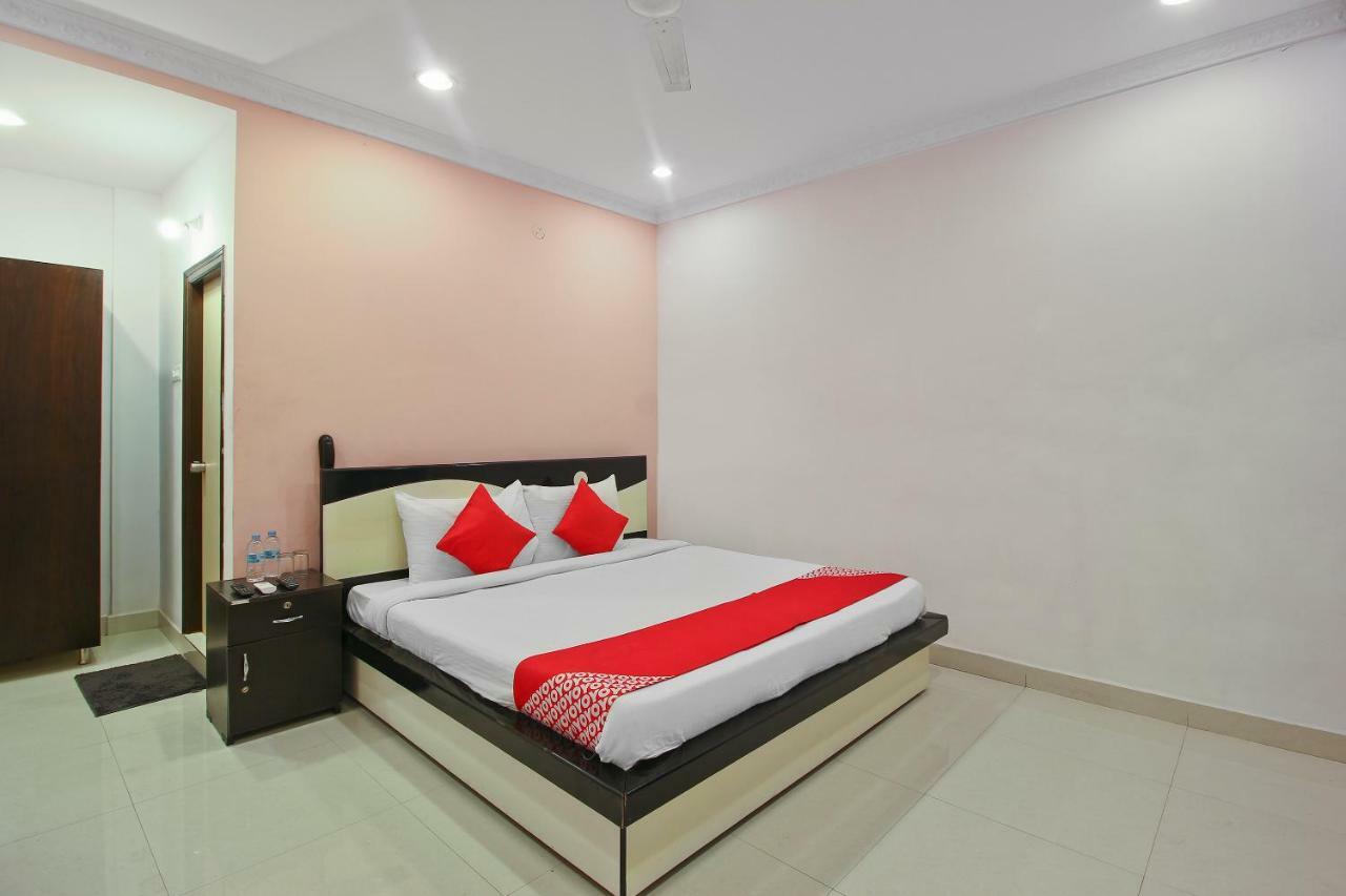 Hotel Oyo Flagship 463 Banjara Hills à Haïdarabad Extérieur photo