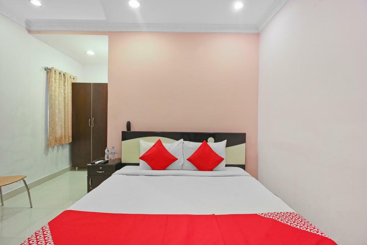 Hotel Oyo Flagship 463 Banjara Hills à Haïdarabad Extérieur photo