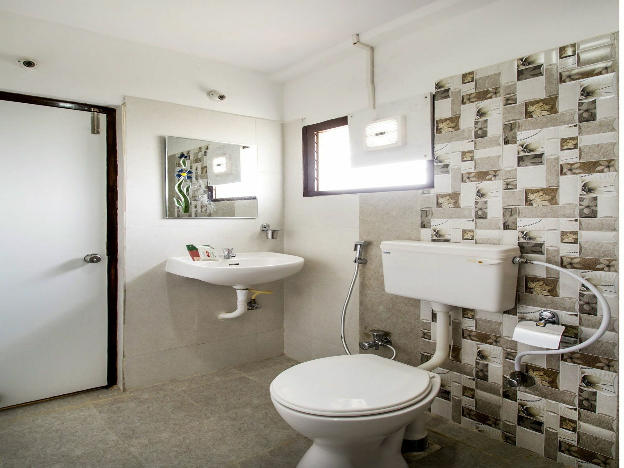 Hotel Oyo Flagship 463 Banjara Hills à Haïdarabad Extérieur photo